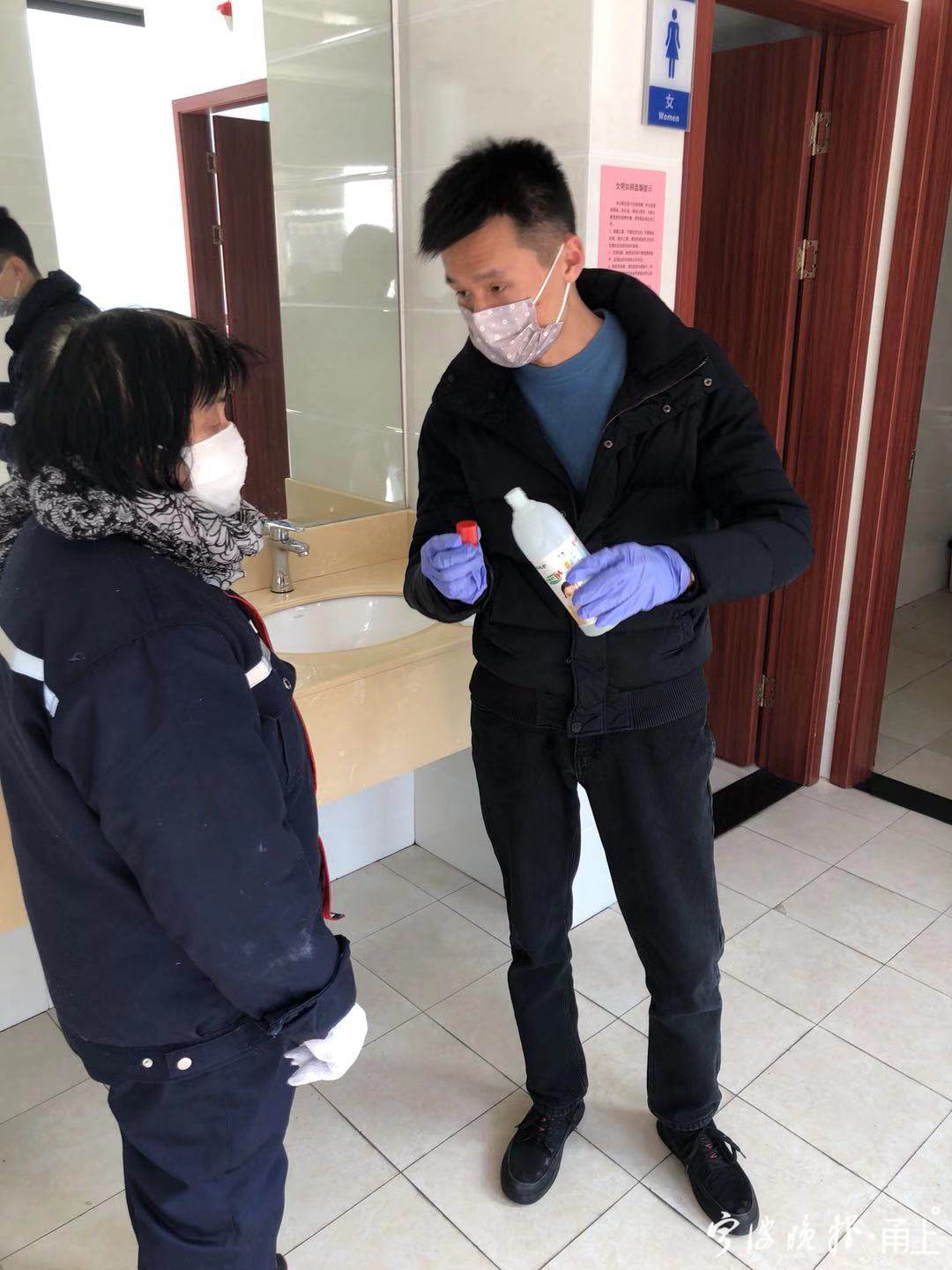 與疫情抗戰(zhàn)到底！大年三十至今,他未曾與家人吃上一頓團(tuán)圓飯